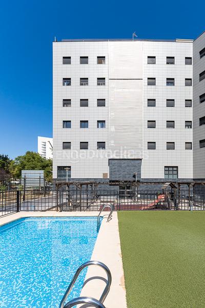 Foto 31d39b1c-76cd-4ff3-9749-8ae7908b2145. Apartament amb calefacció aparcament piscina a Parc Central Torrent