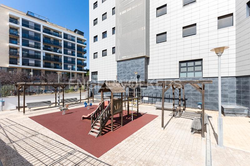 Foto 3e15ad35-7ae1-471b-aa3d-a9b8756b81c3. Apartament amb calefacció aparcament piscina a Parc Central Torrent