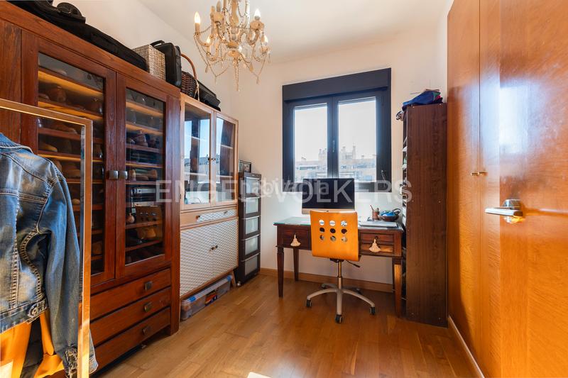 Foto 78567d2e-6305-4b66-adb3-c366454e3360. Apartament amb calefacció aparcament piscina a Parc Central Torrent