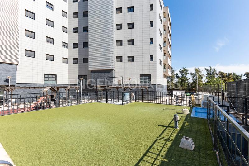 Foto a01a09d8-2c23-495c-a1a3-0feb2b3ece24. Apartament amb calefacció aparcament piscina a Parc Central Torrent