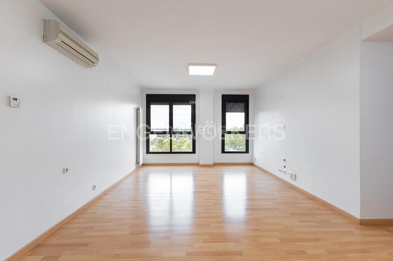 Foto 73eb2bf7-635c-4f6a-8546-d5be5c4d4d95. Piccolo appartamento con riscaldamento parcheggio in Valencia