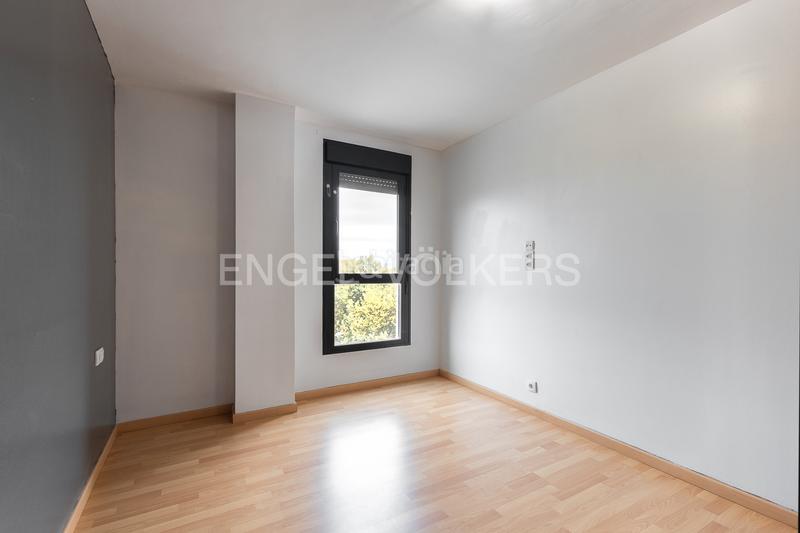 Foto fbddb4f7-2bd3-4589-9877-5d72d1446df6. Piccolo appartamento con riscaldamento parcheggio in Valencia