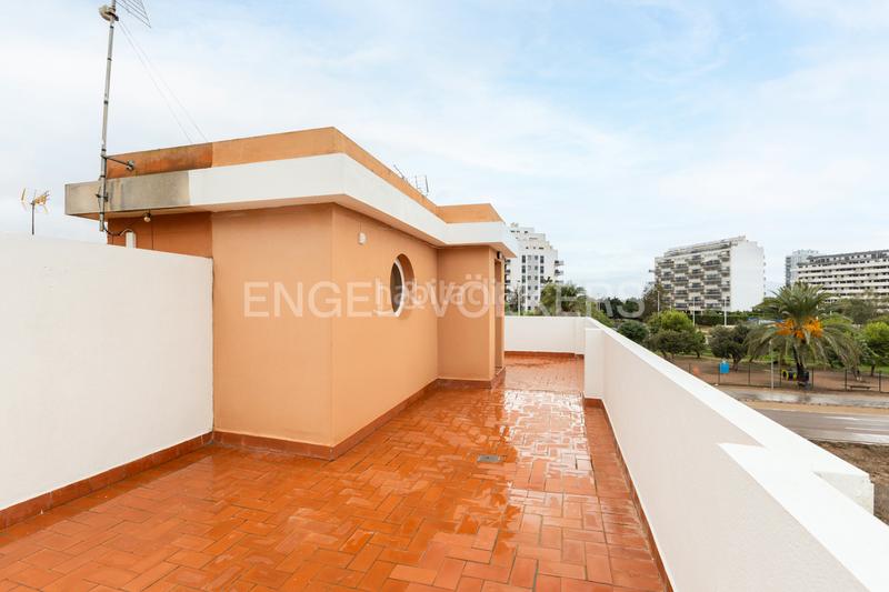 Foto 51b4f68c-6a49-4952-8581-19f48c775ee0. Miete haus mit heizung parking in Moncófar Playa Moncofa