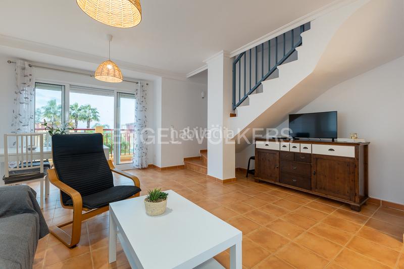 Foto 06556510-03fb-4c5d-abf1-35f1d0fd4047. Apartamento moderno ático con vistas al mar en L'Almadrava - L'Estanyó Dénia