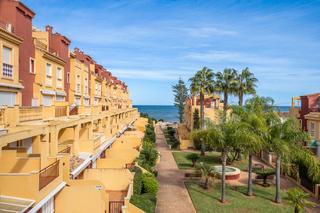 Apartament a L'Almadrava - L'Estanyó. Moderno ático con vistas al mar