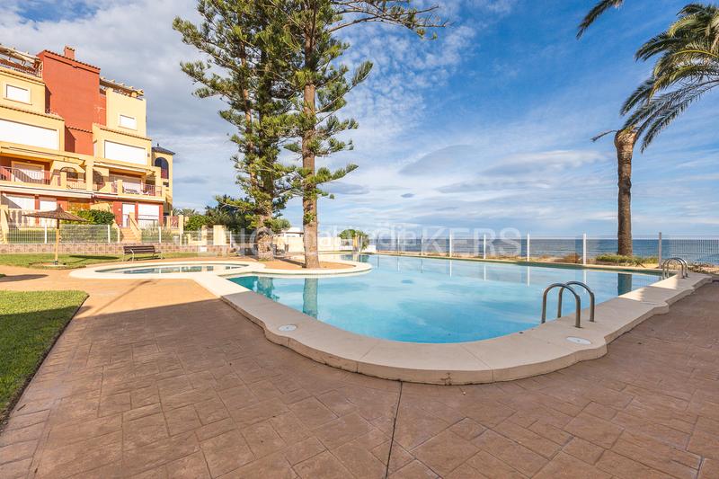 Foto 64eb6100-488f-4d91-b5f9-128f101d0f24. Apartamento moderno ático con vistas al mar en L'Almadrava - L'Estanyó Dénia