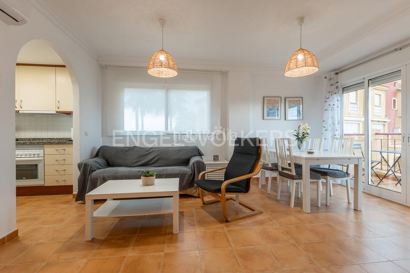 Foto a9be6348-95c2-4841-8e63-58cf9c9b58d6. Apartamento moderno ático con vistas al mar en L'Almadrava - L'Estanyó Dénia