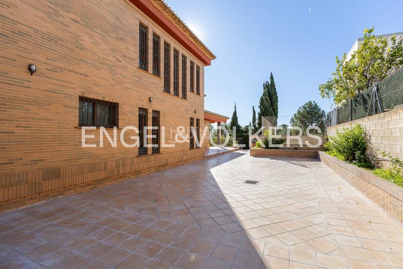 Foto 5669bdcc-5427-45a2-910e-4e85dd1c2609. Affitto casa con riscaldamento parcheggio piscina in Torrent