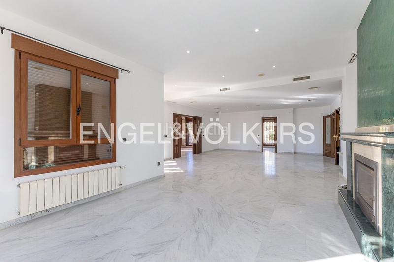 Foto 89b43447-b34f-49f8-833b-517476948d5c. Affitto casa con riscaldamento parcheggio piscina in Torrent