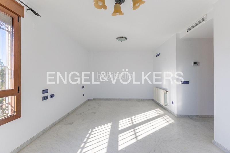 Foto 215201c9-3b8a-4266-b811-6831030dc23e. Rent house with heating parking pool in El Vedat - Santa Apolonia Torrent