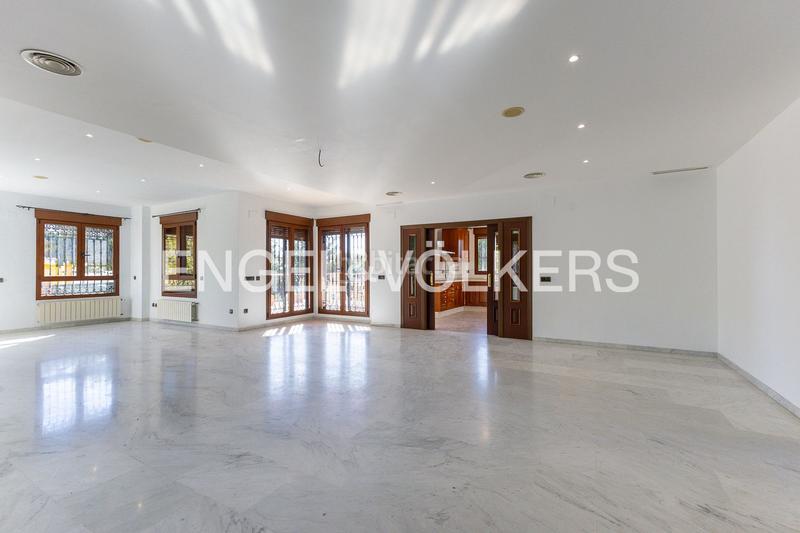 Foto 65bc5688-d0d8-4539-bfcf-26db3e632230. Rent house with heating parking pool in El Vedat - Santa Apolonia Torrent