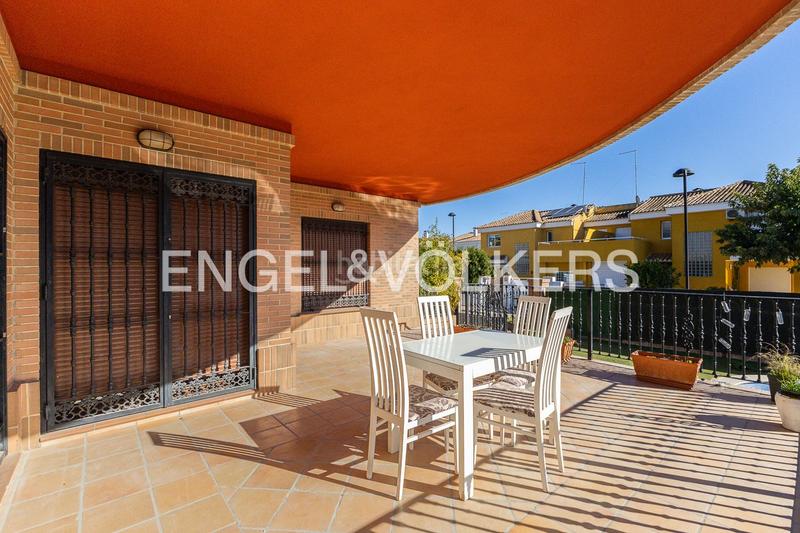 Foto 797072b0-384f-458f-8995-409140d8c62f. Rent house with heating parking pool in El Vedat - Santa Apolonia Torrent