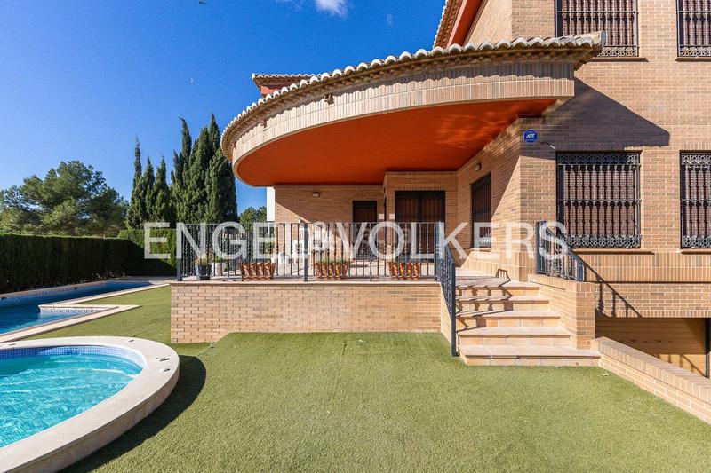 Foto 877247a3-17d4-4ec4-a97a-9311c8419013. Rent house with heating parking pool in El Vedat - Santa Apolonia Torrent