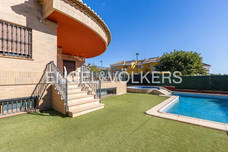 Foto bf15e531-8063-40c2-bf9f-5a6382065c7f. Rent house with heating parking pool in El Vedat - Santa Apolonia Torrent