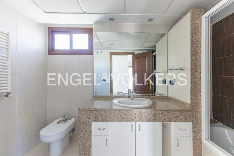 Foto bf6302b1-fc0d-47e7-9781-dd067b092510. Rent house with heating parking pool in El Vedat - Santa Apolonia Torrent