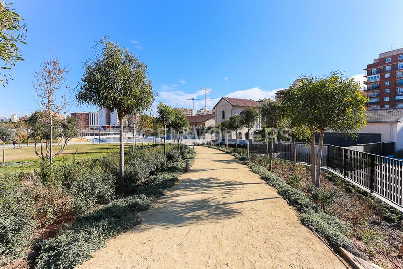 Foto 6aa6187c-d8fa-4dbf-a436-e399ebfa655a. Appartement avec chauffage parking dans Russafa Valencia