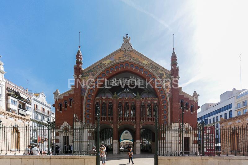 Foto 56e93ba1-ecf5-40da-abf2-ddb2331f3094. Apartament amb calefacció aparcament a Russafa Valencia