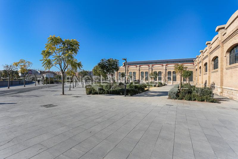 Foto d9089c73-cb19-4f33-8313-77b78b994260. Apartament amb calefacció aparcament a Russafa Valencia