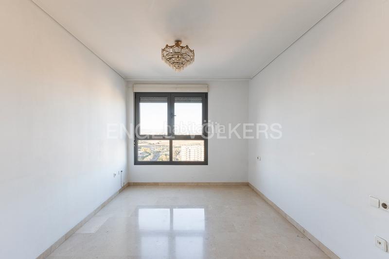 Foto e0cdb8a2-668d-4fec-bca6-82d26eb0b64e. Attico con riscaldamento parcheggio piscina in Sant Pau Valencia