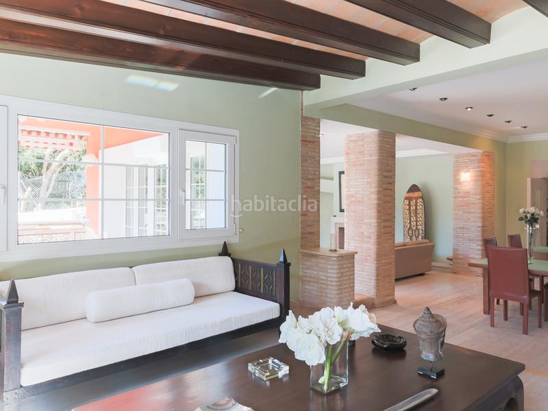 Foto 1c825432-13ff-4487-b018-ab61da7be889. Miete haus mit heizung parking pool in Godella