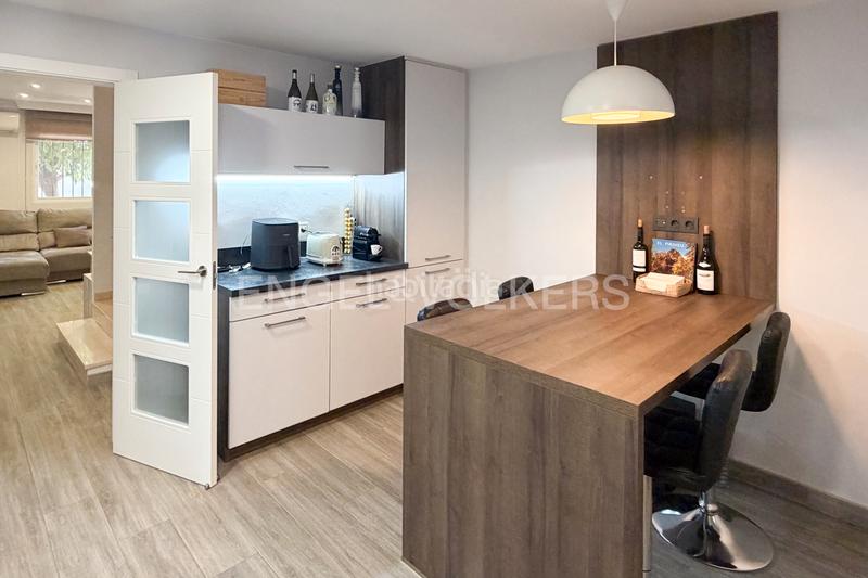 Foto 92ffd94e-d66d-4ac7-b86e-3ac6fd7d2d6e. Affitto casa con riscaldamento in San Antonio de Benagéber