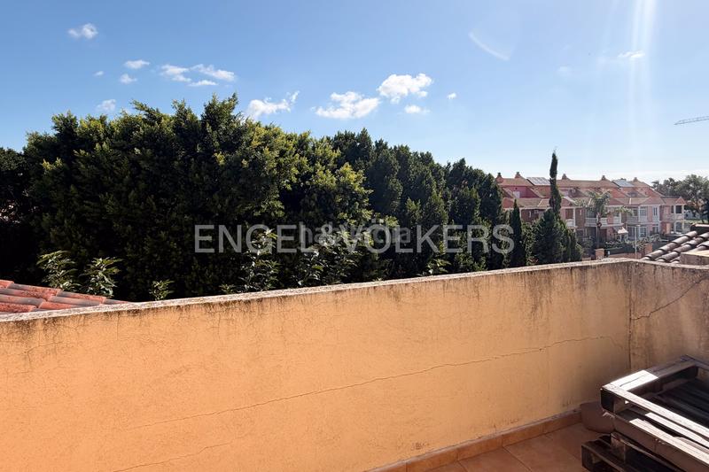 Foto f5f4f810-3b66-41fc-9ed2-386603e5fc90. Affitto casa con riscaldamento in San Antonio de Benagéber