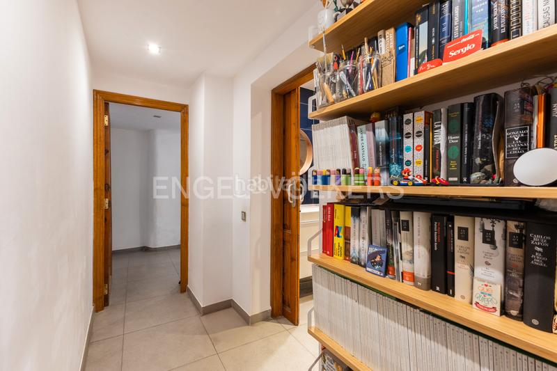 Foto 0722fa37-d58d-47a7-afc0-35520f2332c7. Apartamento precioso piso en un edificio emblematico del carmen en Valencia