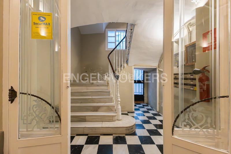 Foto 39179008-4a0d-49cb-bb8c-33f40706aceb. Apartamento precioso piso en un edificio emblematico del carmen en Valencia