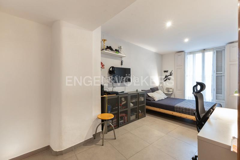 Foto 765910b1-6846-4a18-a805-554e8c6a45c4. Apartamento precioso piso en un edificio emblematico del carmen en Valencia