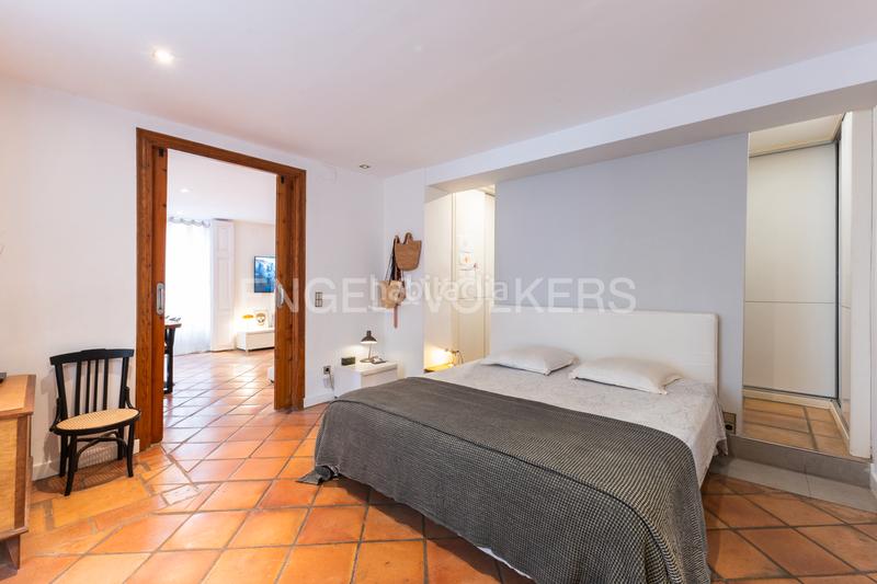 Foto 7ef00afb-0d86-496f-9c2b-fdacdd4c1f73. Apartamento precioso piso en un edificio emblematico del carmen en Valencia