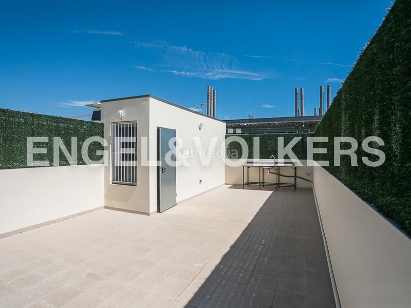 Foto 591ba827-2adb-4a6c-b958-c2db4c260e83. Lloguer loft amb calefacció aparcament piscina a Valencia
