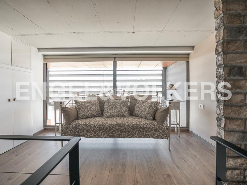 Foto 6403c1d9-1450-44b2-905f-bf75093f0c1e. Lloguer loft amb calefacció aparcament piscina a Valencia