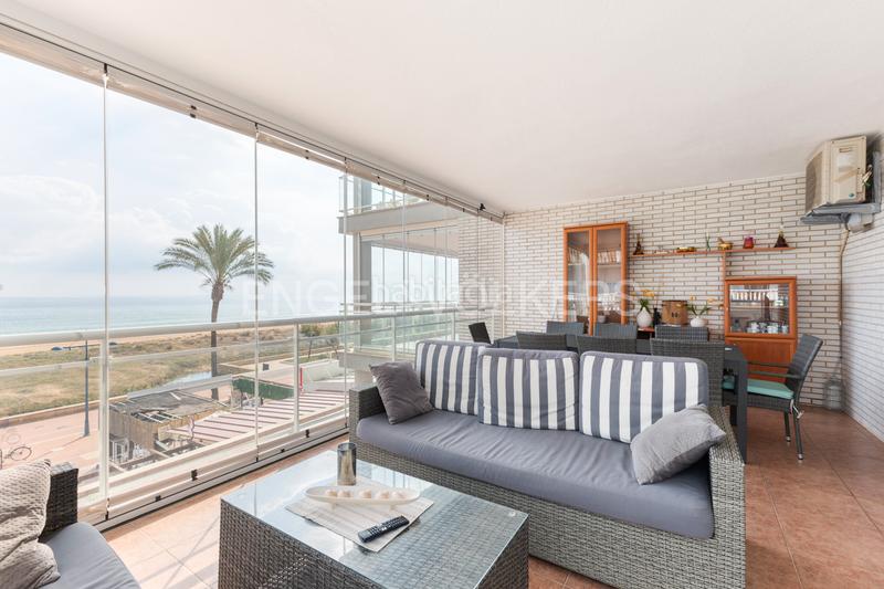 Foto 1f38f25f-ccde-4f32-b98b-5837e33fee9d. Apartament amb calefacció aparcament piscina a Playa Norte Peñíscola