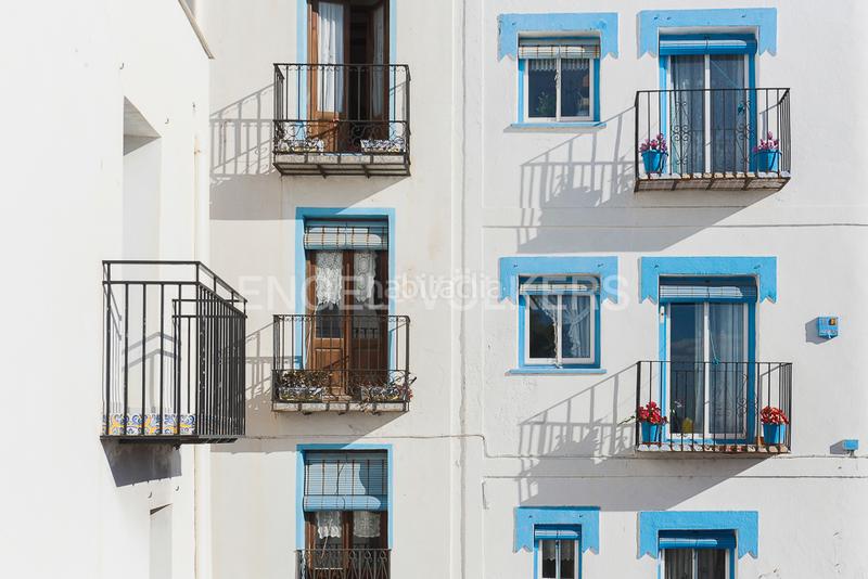 Foto 3f19efd1-22f0-4aaa-9a5f-7e95401b5763. Apartament amb calefacció aparcament piscina a Playa Norte Peñíscola