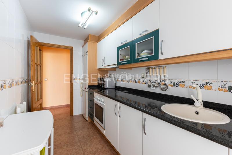 Foto 6f39c2bf-e9e8-488c-b160-07020348f948. Apartament amb calefacció aparcament piscina a Playa Norte Peñíscola