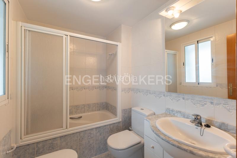 Foto a8d496be-08c5-4e67-bfa0-903f16802878. Apartament amb calefacció aparcament piscina a Playa Norte Peñíscola