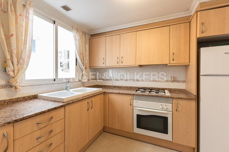 Foto 1069e933-d1ca-4d12-b7e0-4f5d3f1174f8. Lloguer apartament amb calefacció aparcament a La Seu Valencia
