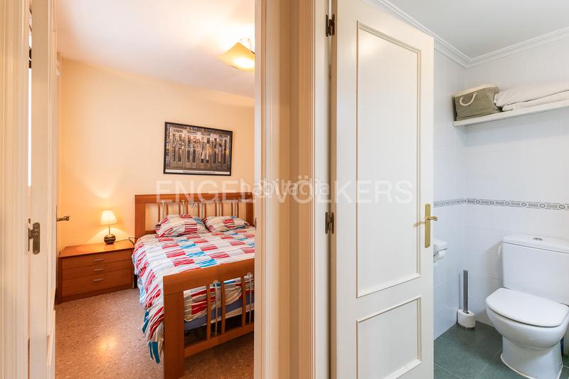 Foto ec99d135-621d-4217-90cb-2ca3b85e668e. Rent apartment with heating parking in La Seu Valencia