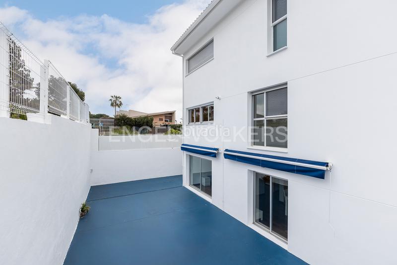 Foto 063f4625-bdc7-4da1-b714-b534871d7a91. Haus mit heizung parking pool in La Cañada Paterna