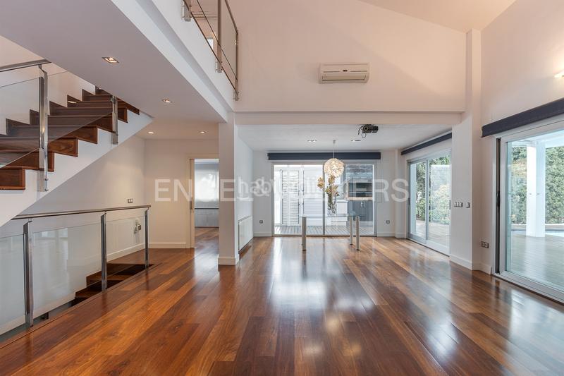 Foto 67cf91d0-0622-4179-b32d-7849460055f4. Haus mit heizung parking pool in La Cañada Paterna