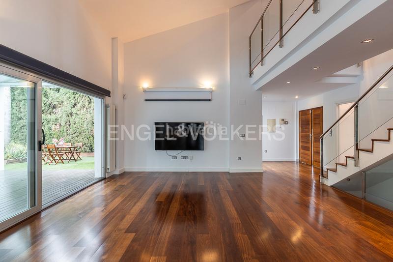 Foto 701df199-ed01-4a40-9991-8ec5674fa549. Haus mit heizung parking pool in La Cañada Paterna