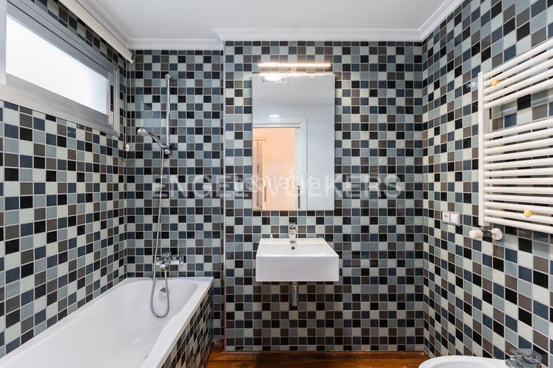 Foto 94f640df-a529-4a82-a843-f5935e8b7baa. Haus mit heizung parking pool in La Cañada Paterna