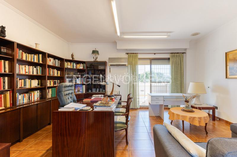 Foto 1b9a036a-d74d-4b1c-be13-ed6bed7d5bde. Maison avec chauffage parking piscine dans Monte Real Torrent