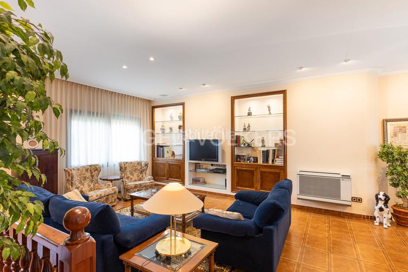 Foto 526145ee-31dc-46fc-927e-e998d9e093ef. Maison avec chauffage parking piscine dans Monte Real Torrent