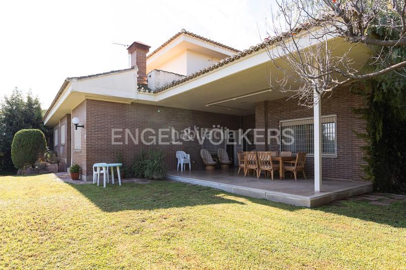 Foto b3c61b4a-12be-4525-aa80-6eac03efeabf. Maison avec chauffage parking piscine dans Monte Real Torrent