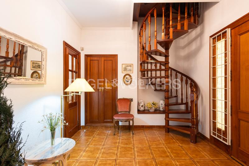 Foto d1de4edc-a242-4269-bdc9-2800e79e7a4e. Maison avec chauffage parking piscine dans Monte Real Torrent