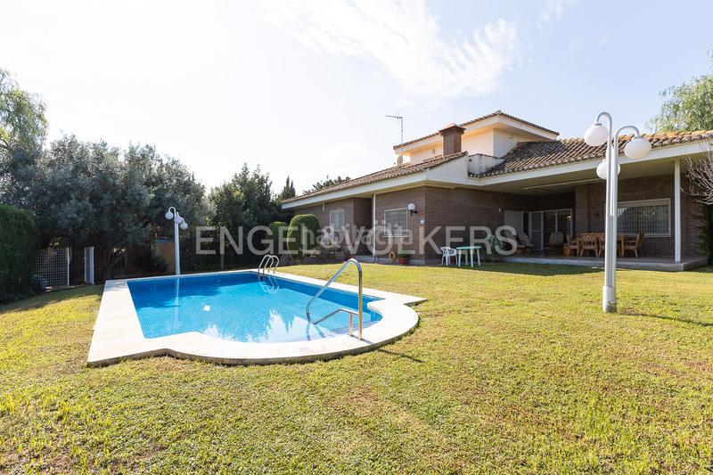 Foto fc3e9767-e845-4117-b391-0c022c622731. Maison avec chauffage parking piscine dans Monte Real Torrent