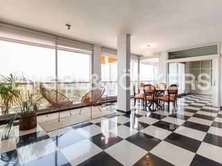 Location Appartement  Cronista carreres. Luminosa vivienda en la xerea