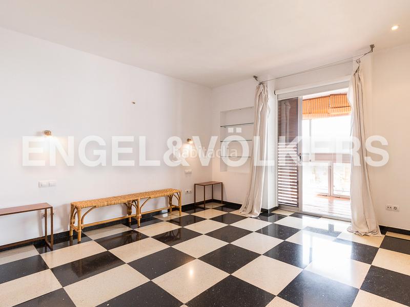 Foto 3cdab787-284f-47a0-91ff-b3b3ac4738a6. Rent apartment with heating parking in La Xerea Valencia