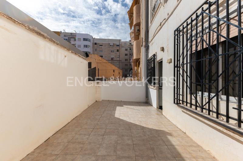 Foto b8c6c740-1c20-414d-9b43-32a5f6ee2415. Appartement avec chauffage dans Arrancapins Valencia